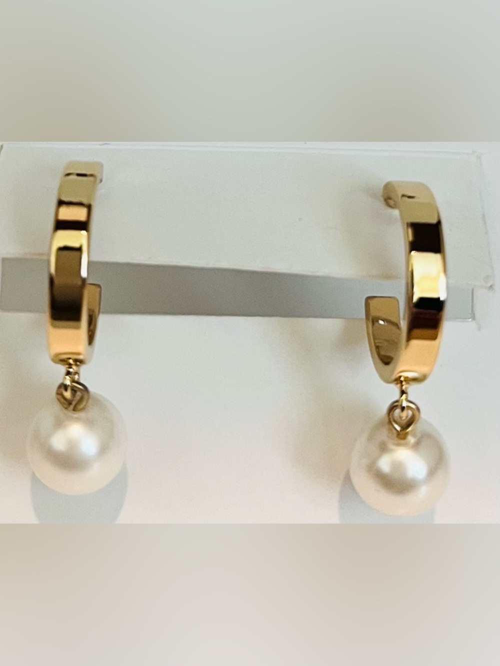 KARL LAGERFELD PARIS
Gold-Tone Imitation Pearl Charm Hoop Earrings - Picture 3 of 5